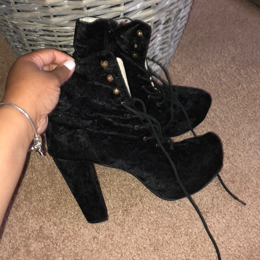 Crushed velvet ankle boots.